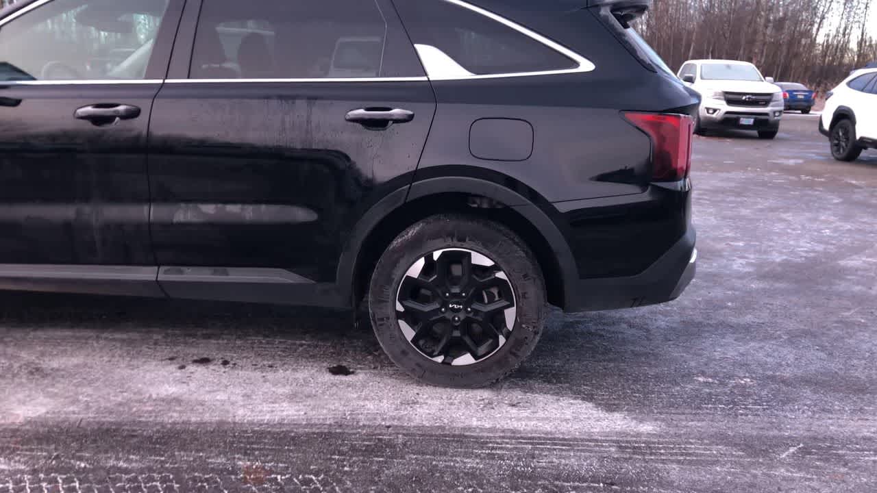 Thumbnail: 2024 Kia Sorento - 8
