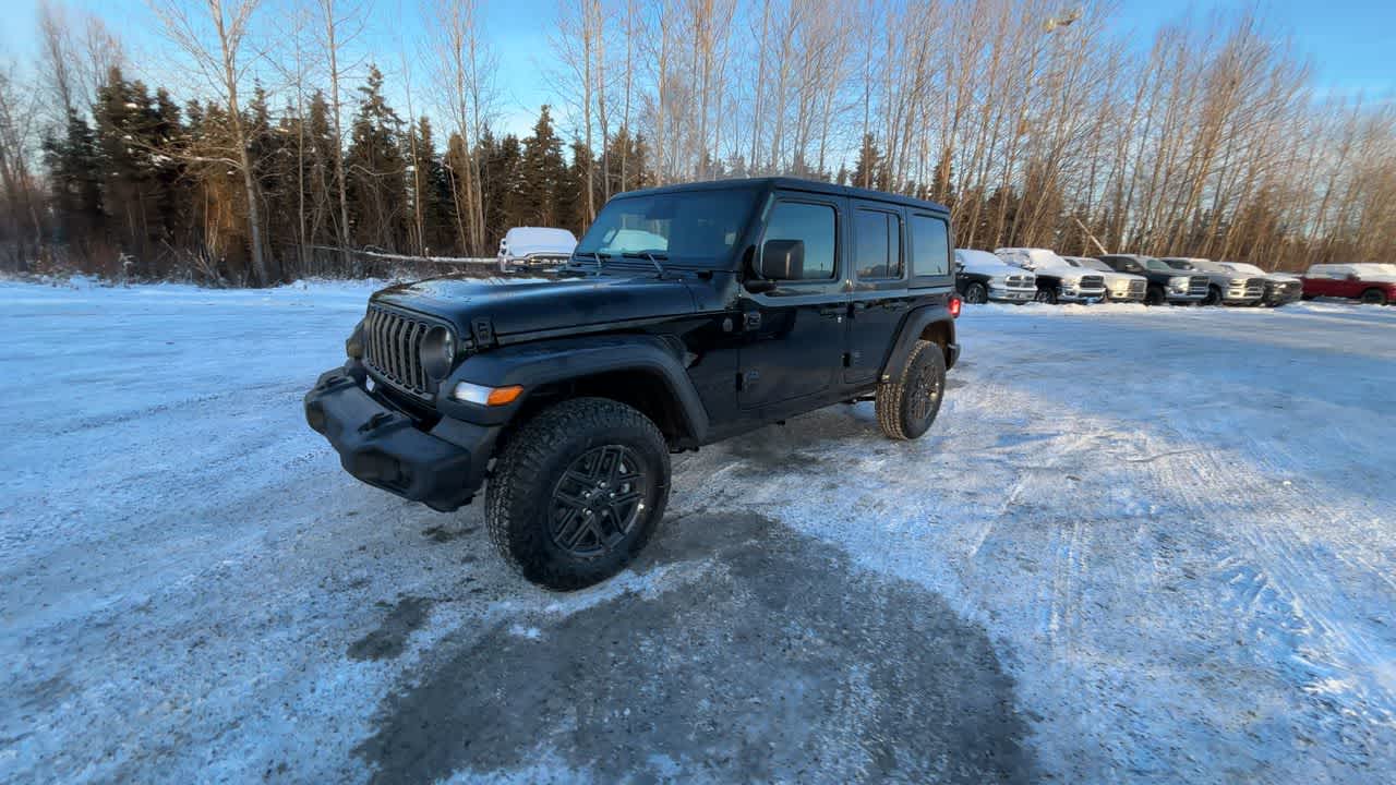 Thumbnail: 2026 Jeep Wrangler - 6