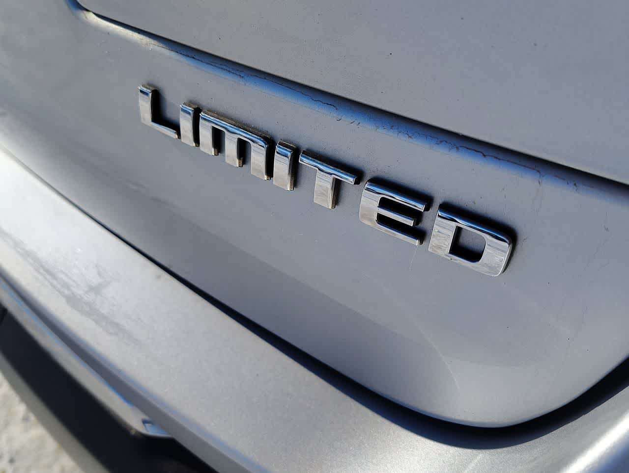 Thumbnail: 2023 Jeep Grand Cherokee L - 12