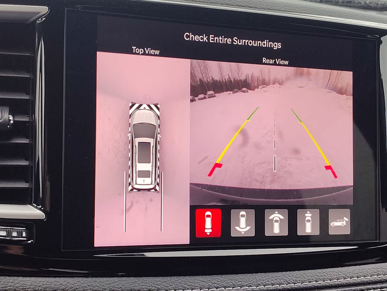 Thumbnail: 2026 Chrysler Pacifica - 21