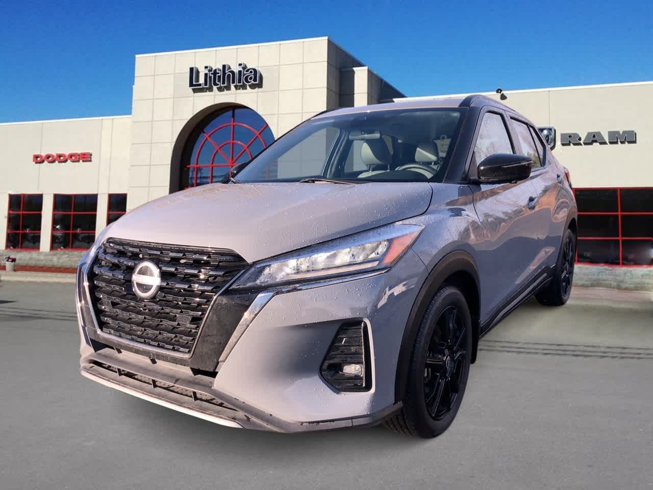 Thumbnail: 2023 Nissan Kicks - 1