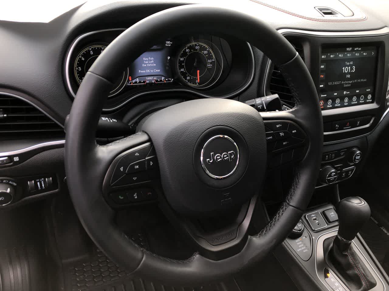 Thumbnail: 2021 Jeep Cherokee - 25