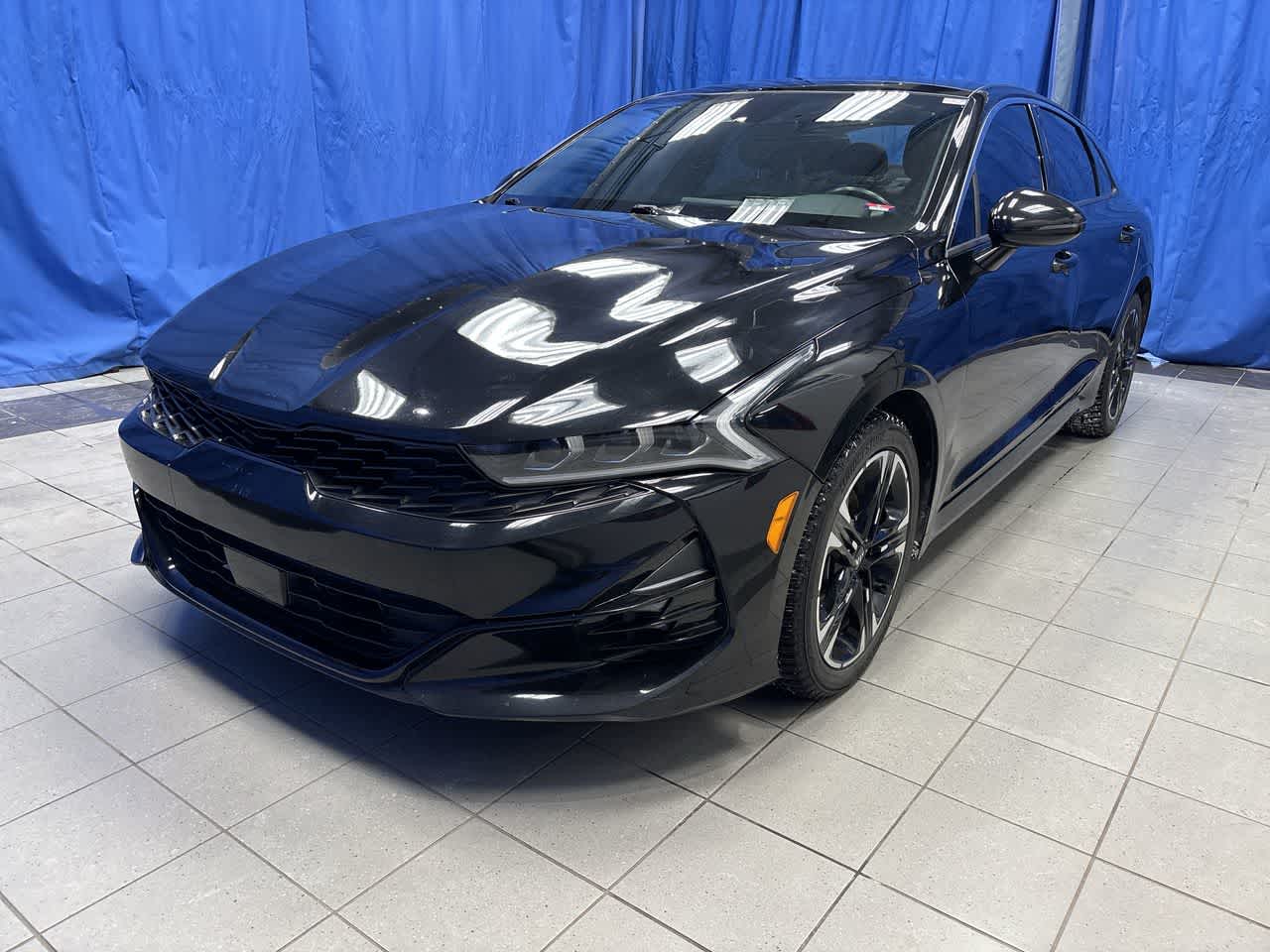 Thumbnail: 2021 Kia K5 - 4