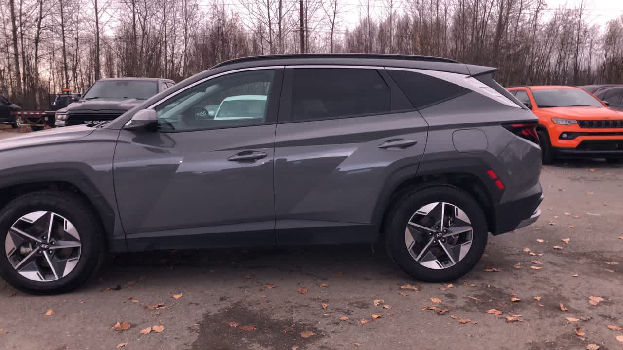 Thumbnail: 2025 Hyundai Tucson - 8