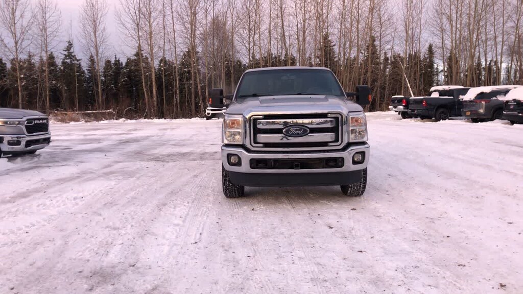 Used 2016 Ford Super Duty F-350 SRW Lariat Truck