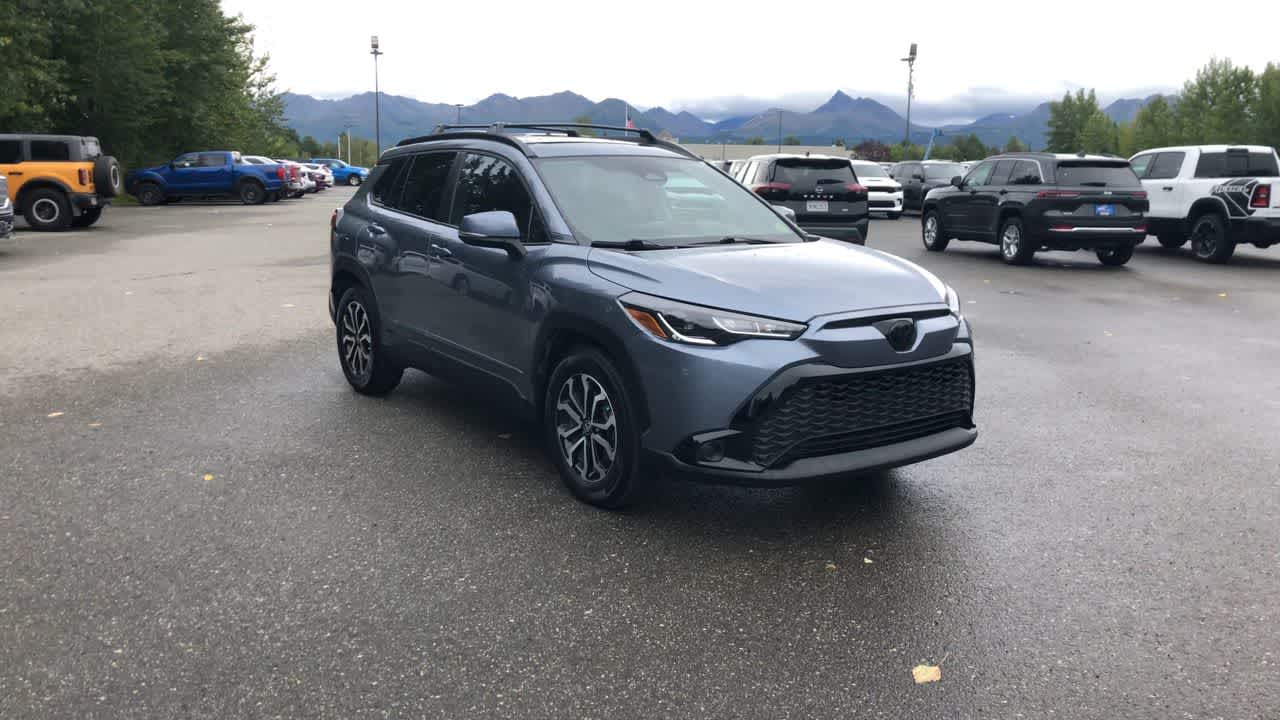 Thumbnail: 2024 Toyota Corolla Cross - 3