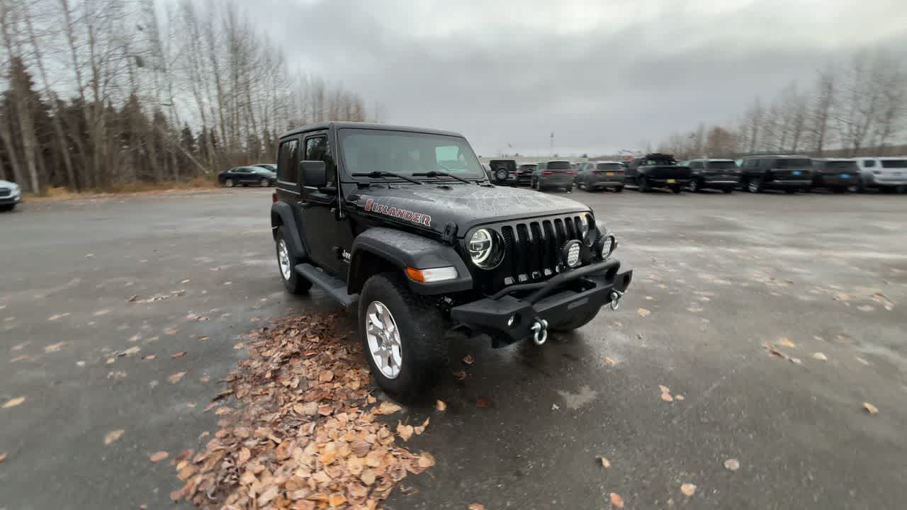 Thumbnail: 2021 Jeep Wrangler - 3