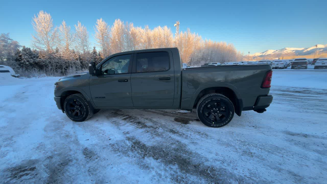 Thumbnail: 2026 RAM 1500 - 9