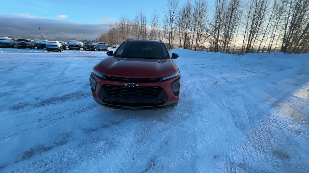 Thumbnail: 2024 Chevrolet Trax - 4