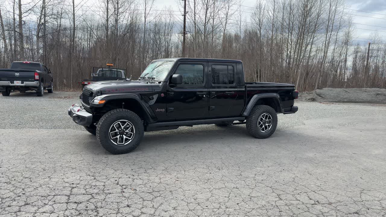 Thumbnail: 2026 Jeep Gladiator - 7