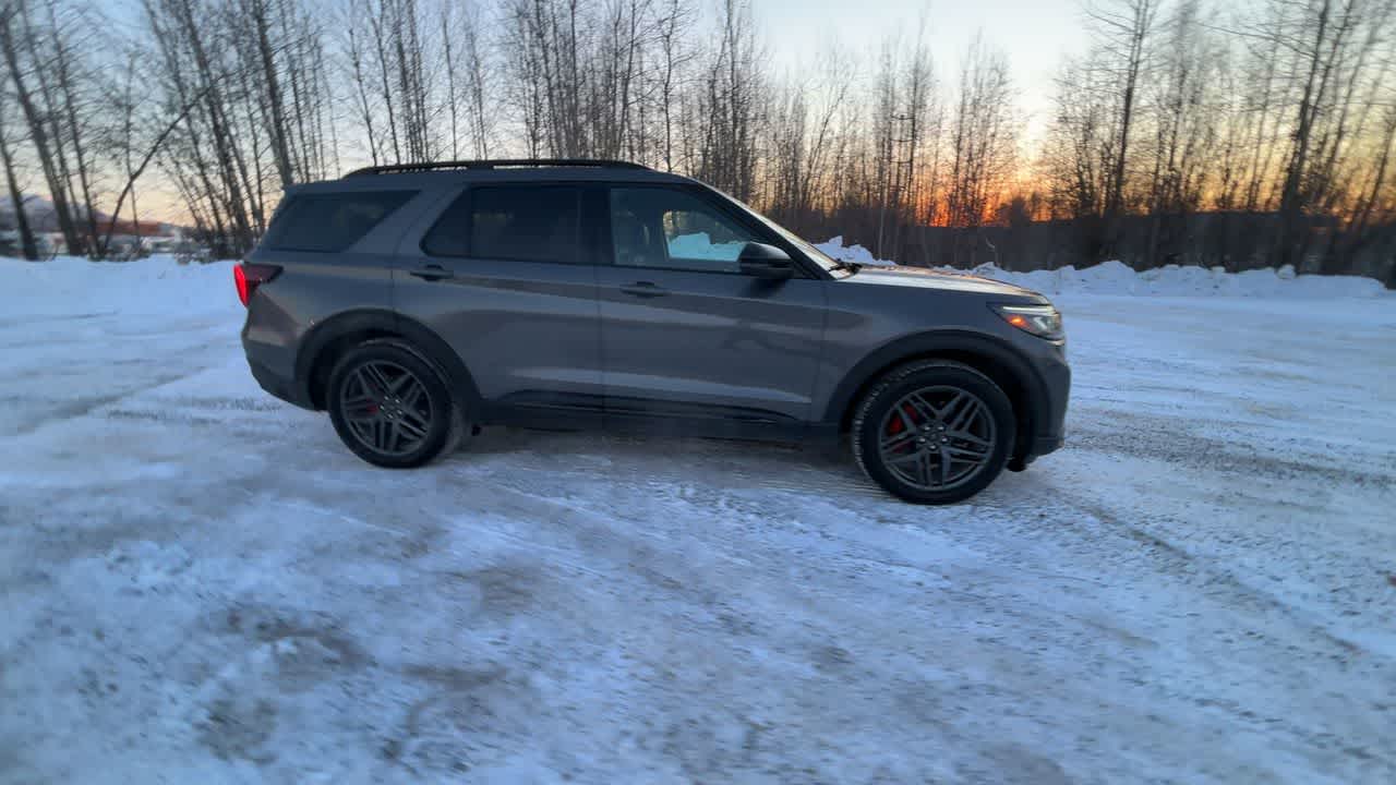 Thumbnail: 2025 Ford Explorer - 16