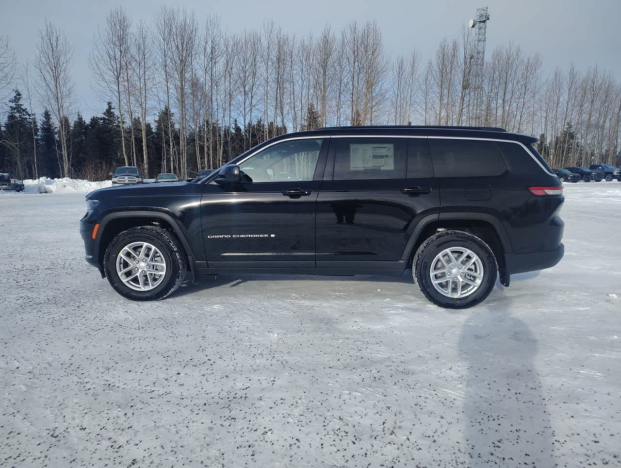 Thumbnail: 2025 Jeep Grand Cherokee - 5