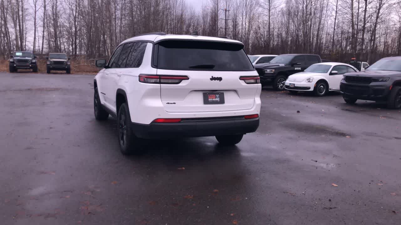 Thumbnail: 2024 Jeep Grand Cherokee L - 10