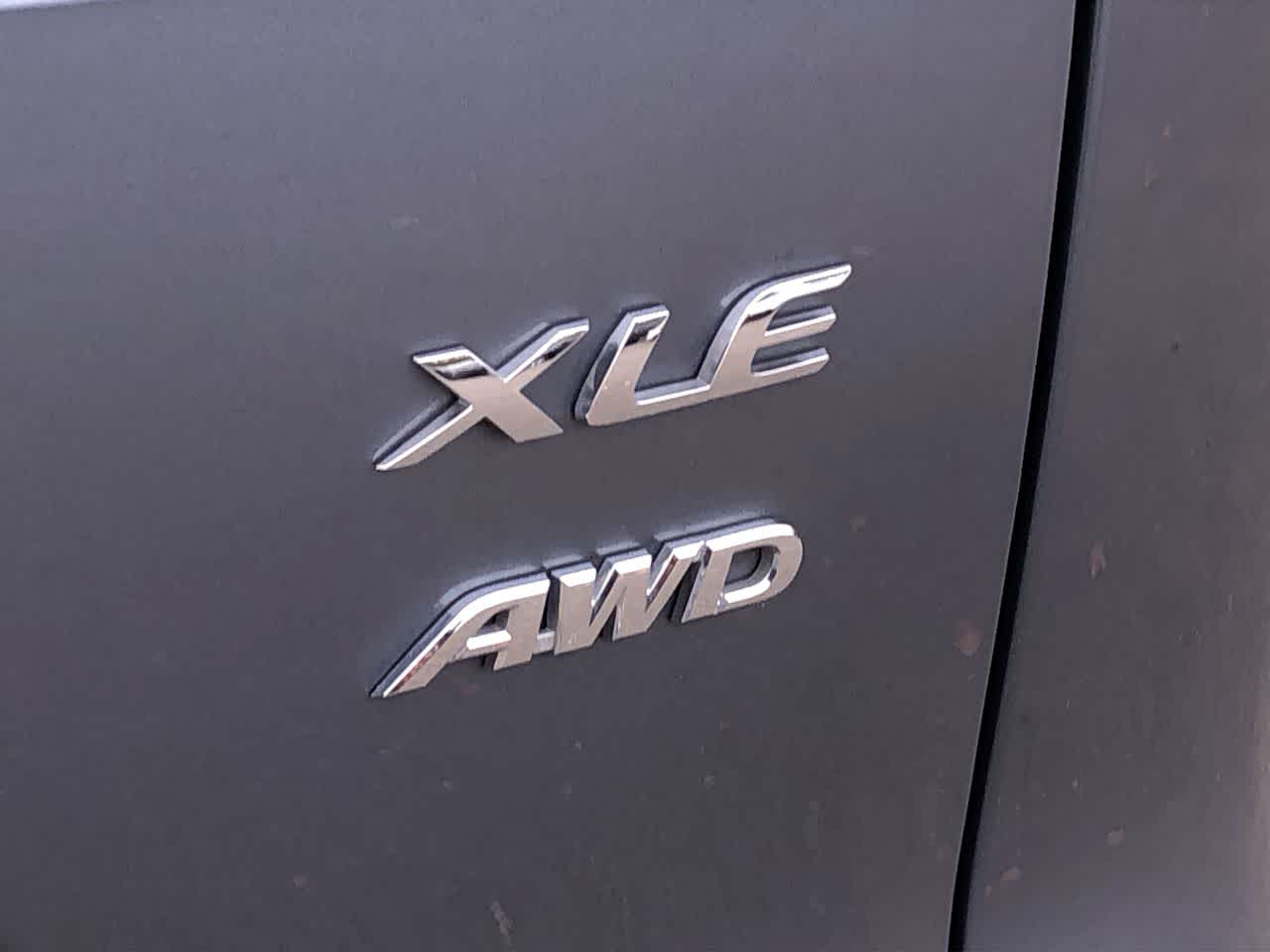 Thumbnail: 2023 Toyota Corolla Cross - 19