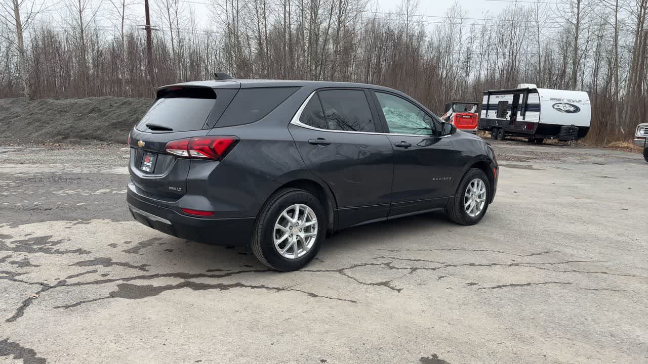 Thumbnail: 2022 Chevrolet Equinox - 14