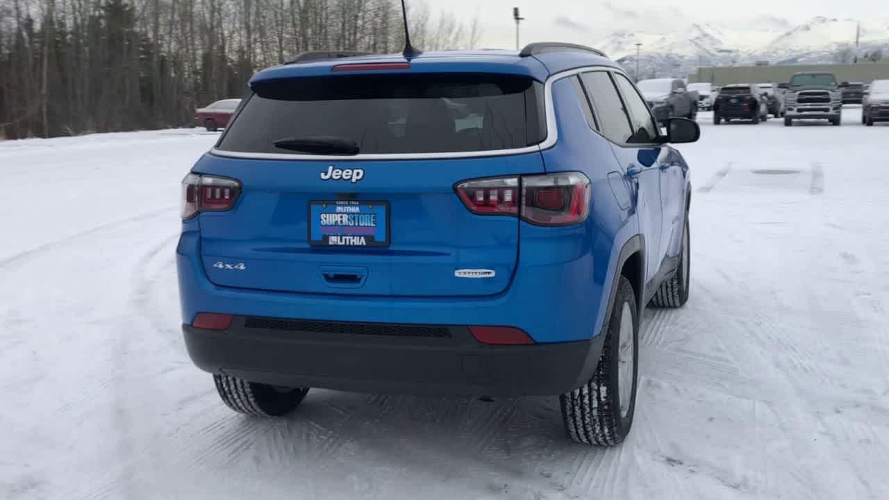 Thumbnail: 2022 Jeep Compass - 13