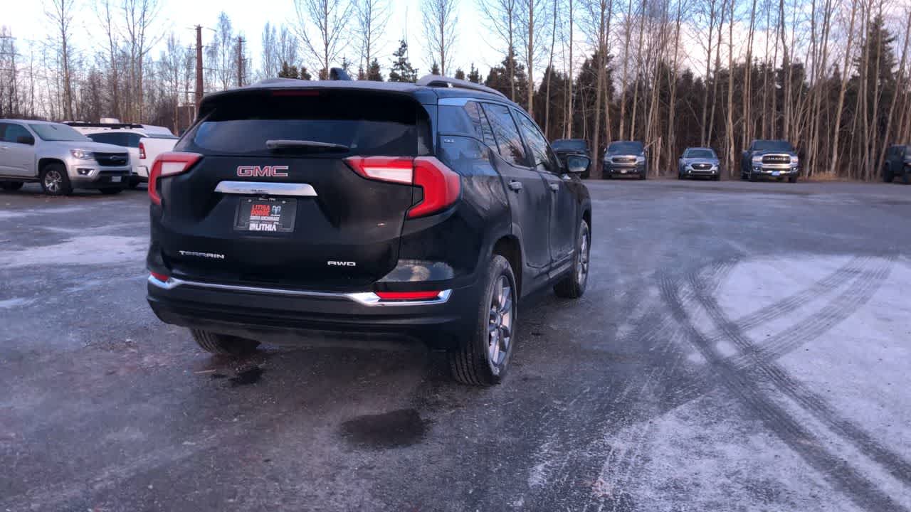 Thumbnail: 2024 GMC Terrain - 13