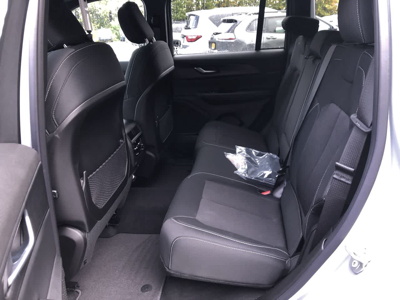 Thumbnail: 2025 Jeep Grand Cherokee - 22