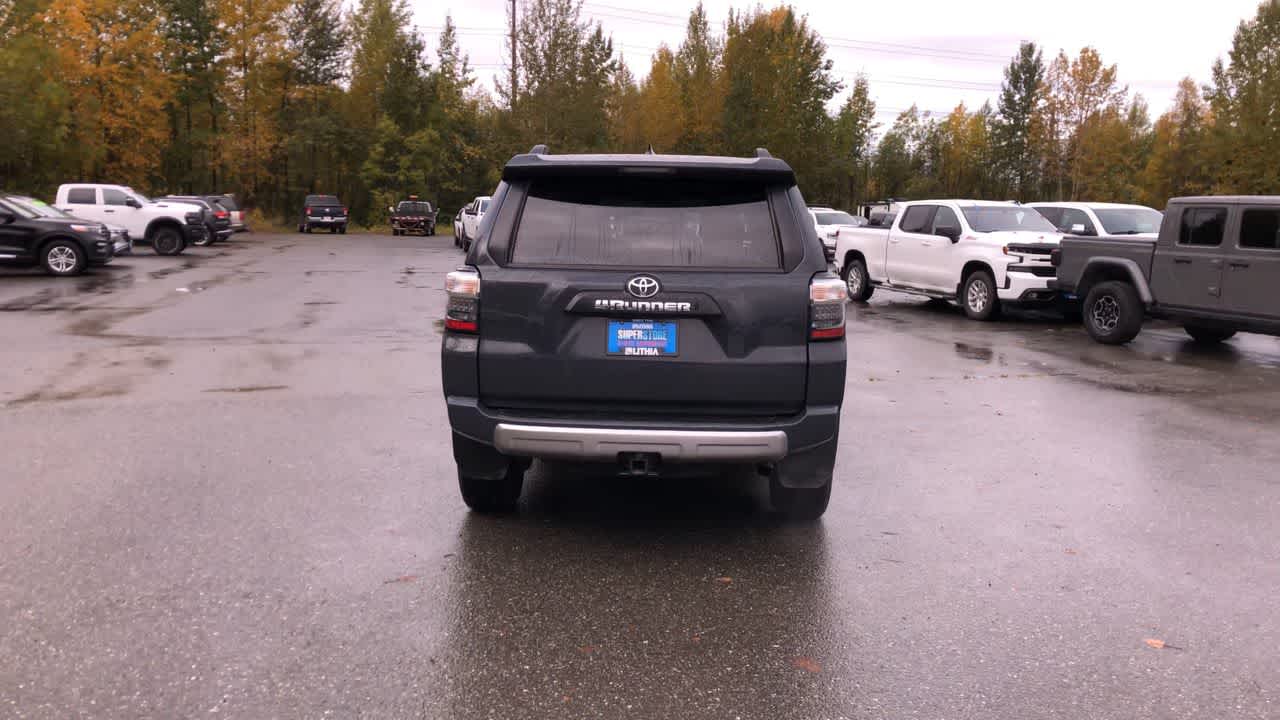 Thumbnail: 2024 Toyota 4Runner - 12