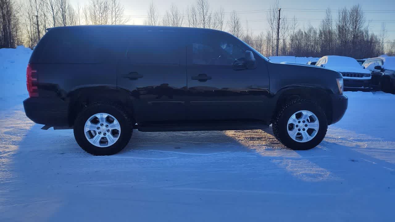 Thumbnail: 2014 Chevrolet Tahoe - 15