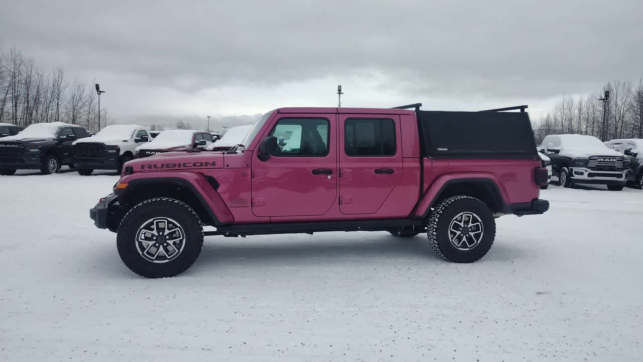 Thumbnail: 2024 Jeep Gladiator - 6