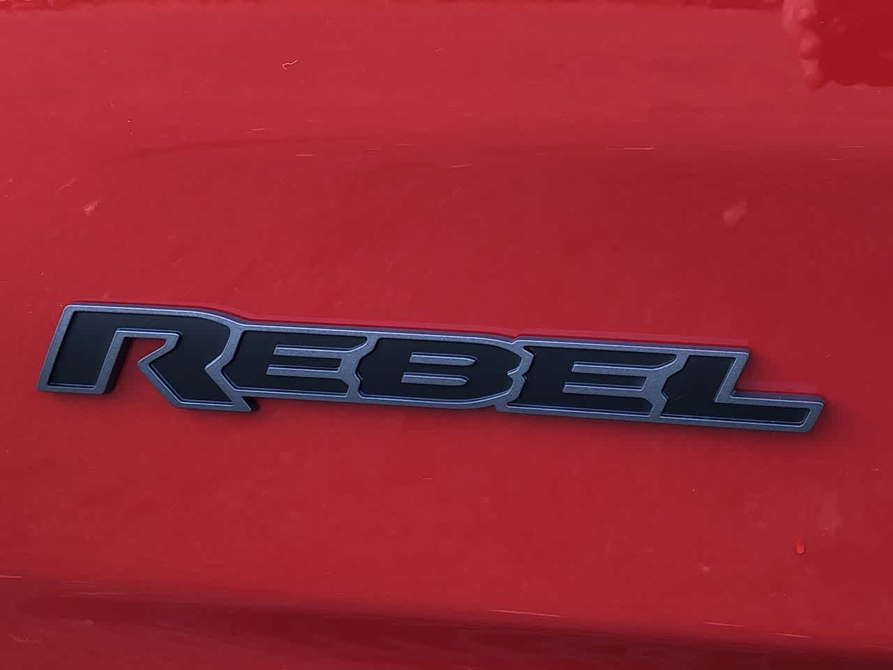 Thumbnail: 2025 RAM 1500 - 18