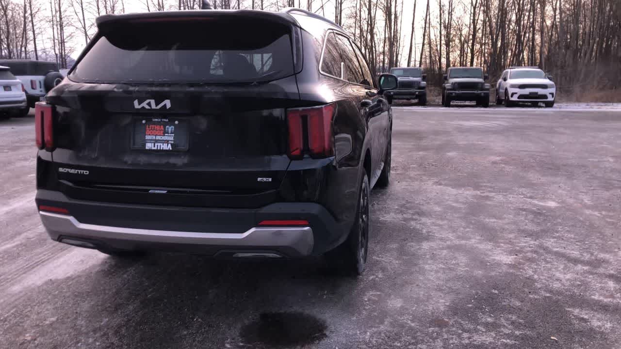 Thumbnail: 2024 Kia Sorento - 12