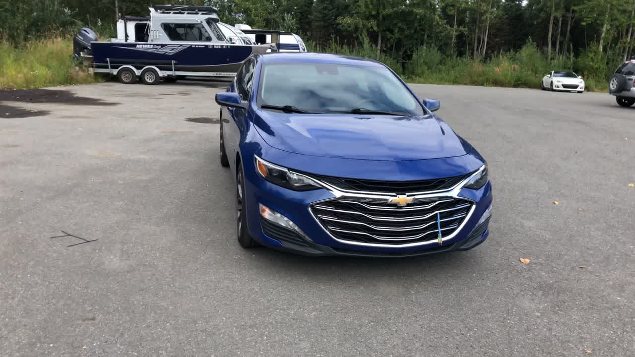 Thumbnail: 2023 Chevrolet Malibu - 3