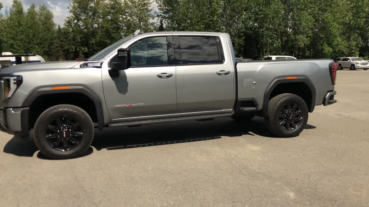 Thumbnail: 2025 GMC Sierra 2500 - 7