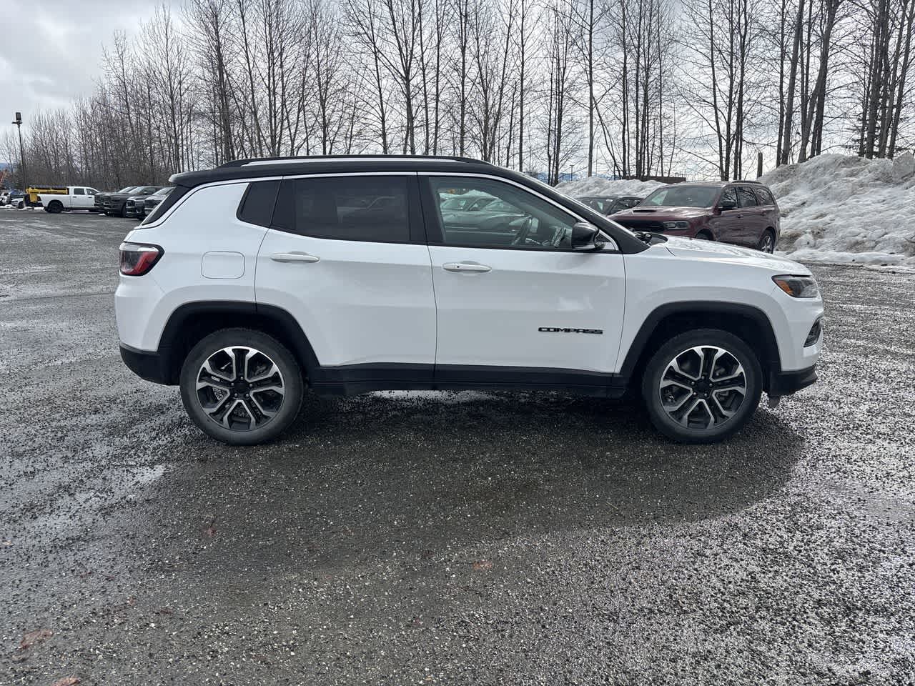 Thumbnail: 2022 Jeep Compass - 9
