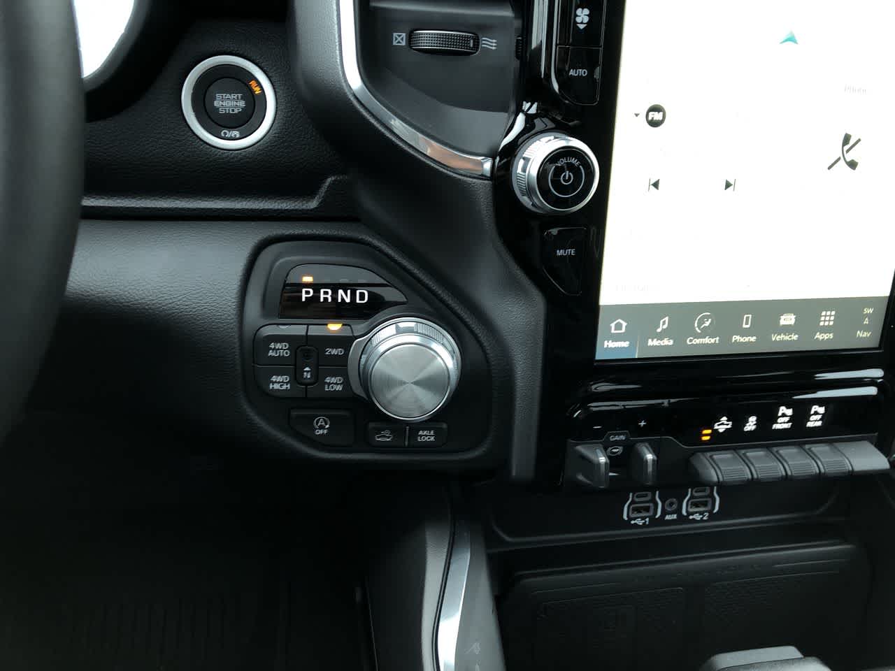 2025 RAM 1500 Laramie 27