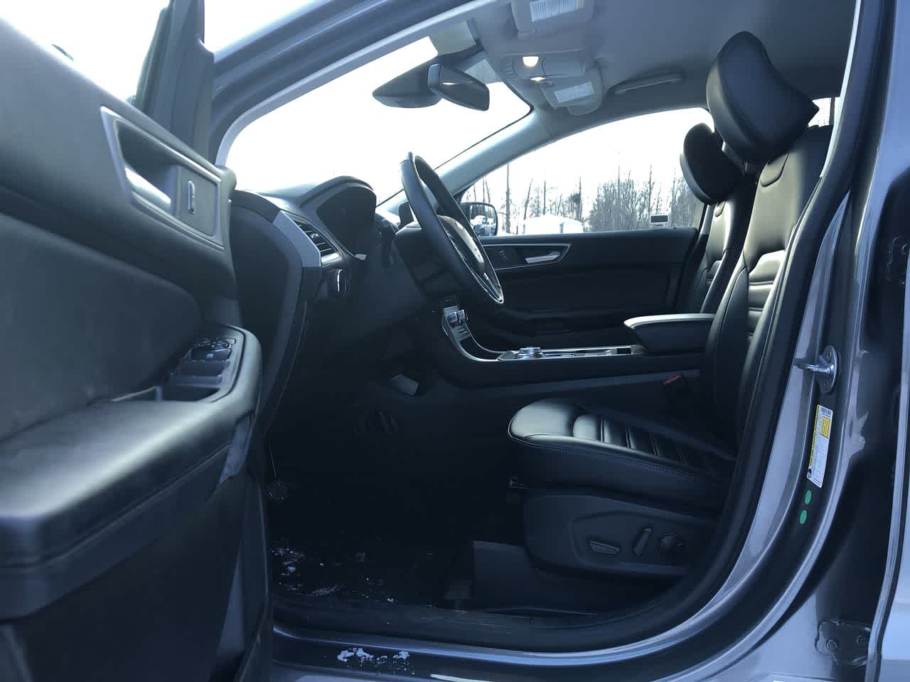 2024 Ford Edge SEL 23