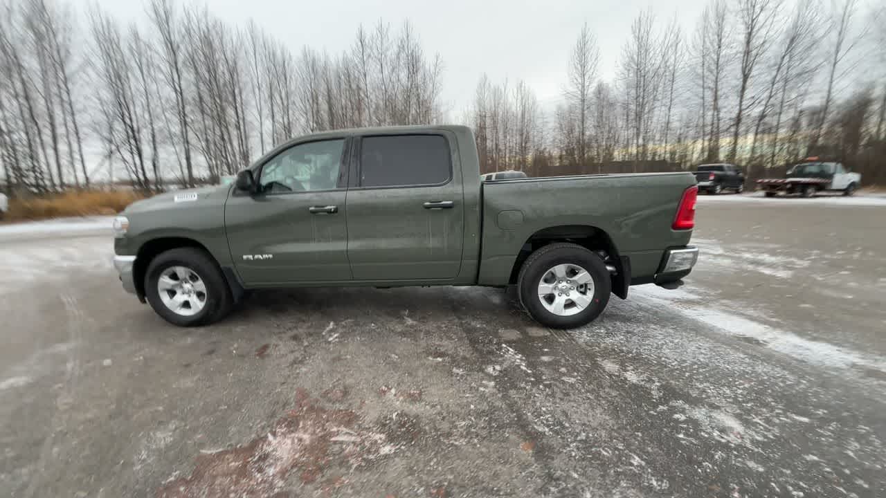 Thumbnail: 2026 RAM 1500 - 9