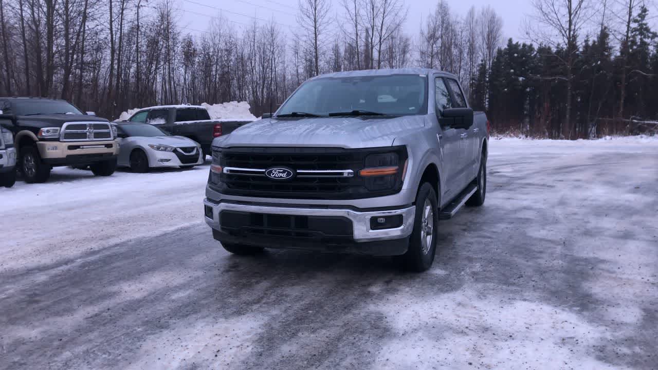 2024 Ford F-150 XLT photo 3