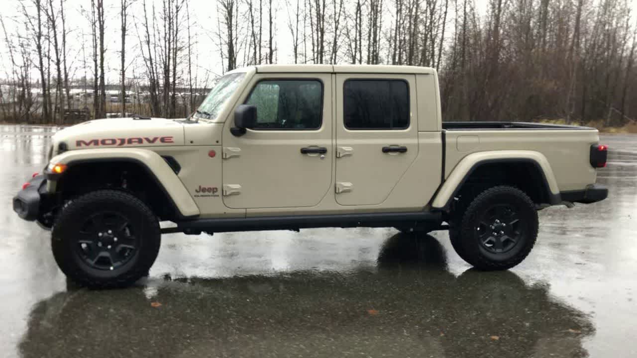 Thumbnail: 2022 Jeep Gladiator - 7