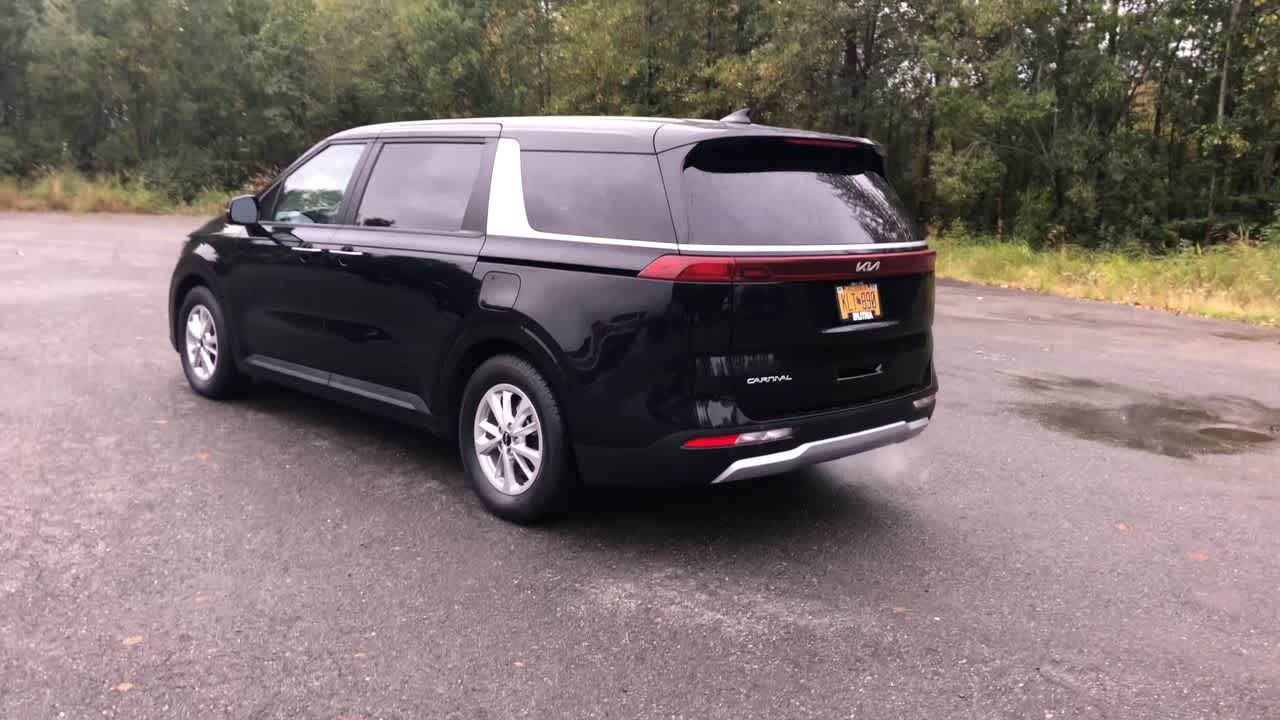 Thumbnail: 2024 Kia Carnival - 10