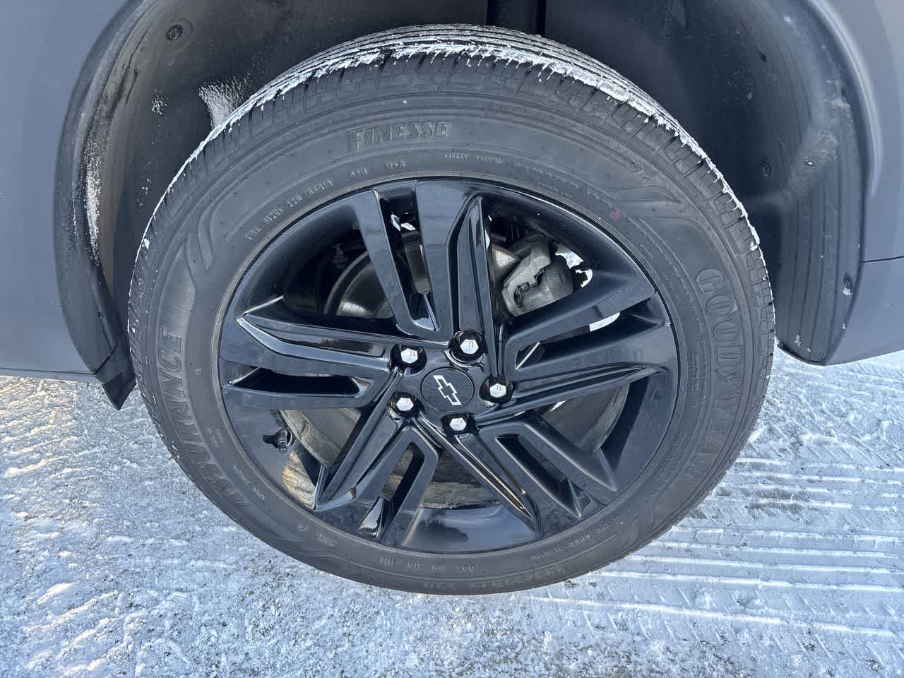 Thumbnail: 2024 Chevrolet Trax - 21