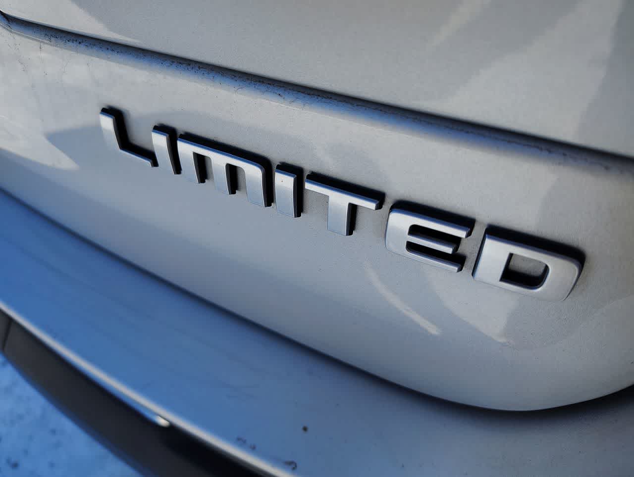 Thumbnail: 2024 Jeep Grand Cherokee L - 11