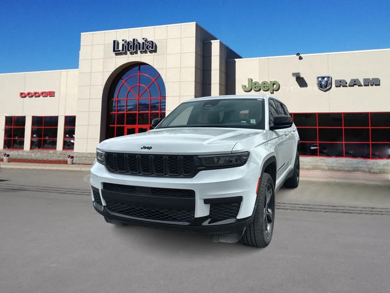 2023 Jeep Grand Cherokee L Altitude 4x4's photo