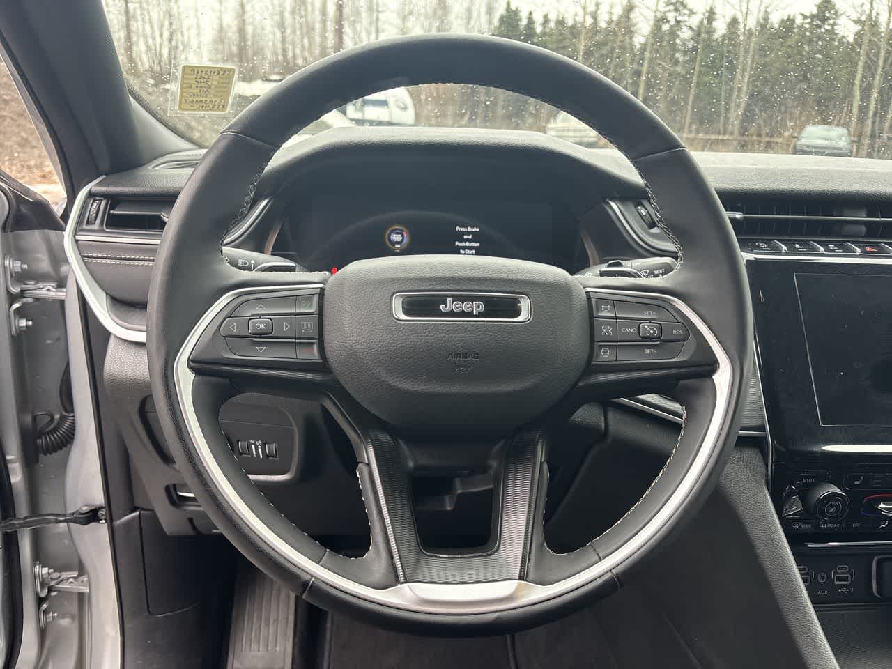 Thumbnail: 2025 Jeep Grand Cherokee - 15