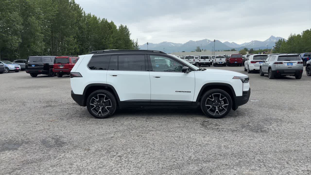Thumbnail: 2026 Jeep Cherokee - 16