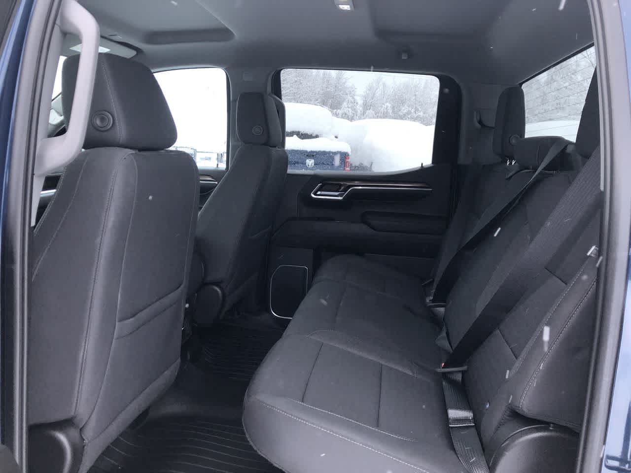 Thumbnail: 2022 Chevrolet Silverado 1500 - 22