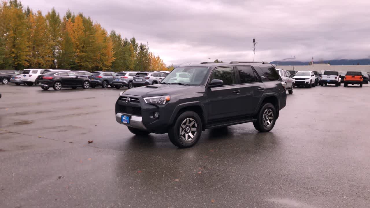 Thumbnail: 2024 Toyota 4Runner - 6