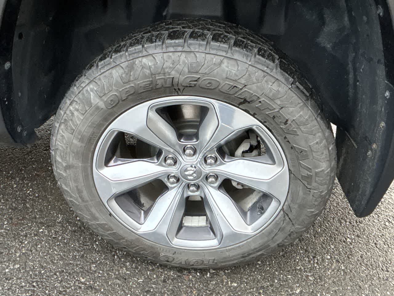 Thumbnail: 2021 RAM 1500 - 21