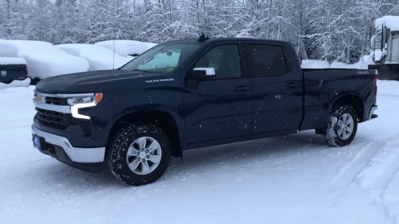 Thumbnail: 2022 Chevrolet Silverado 1500 - 7