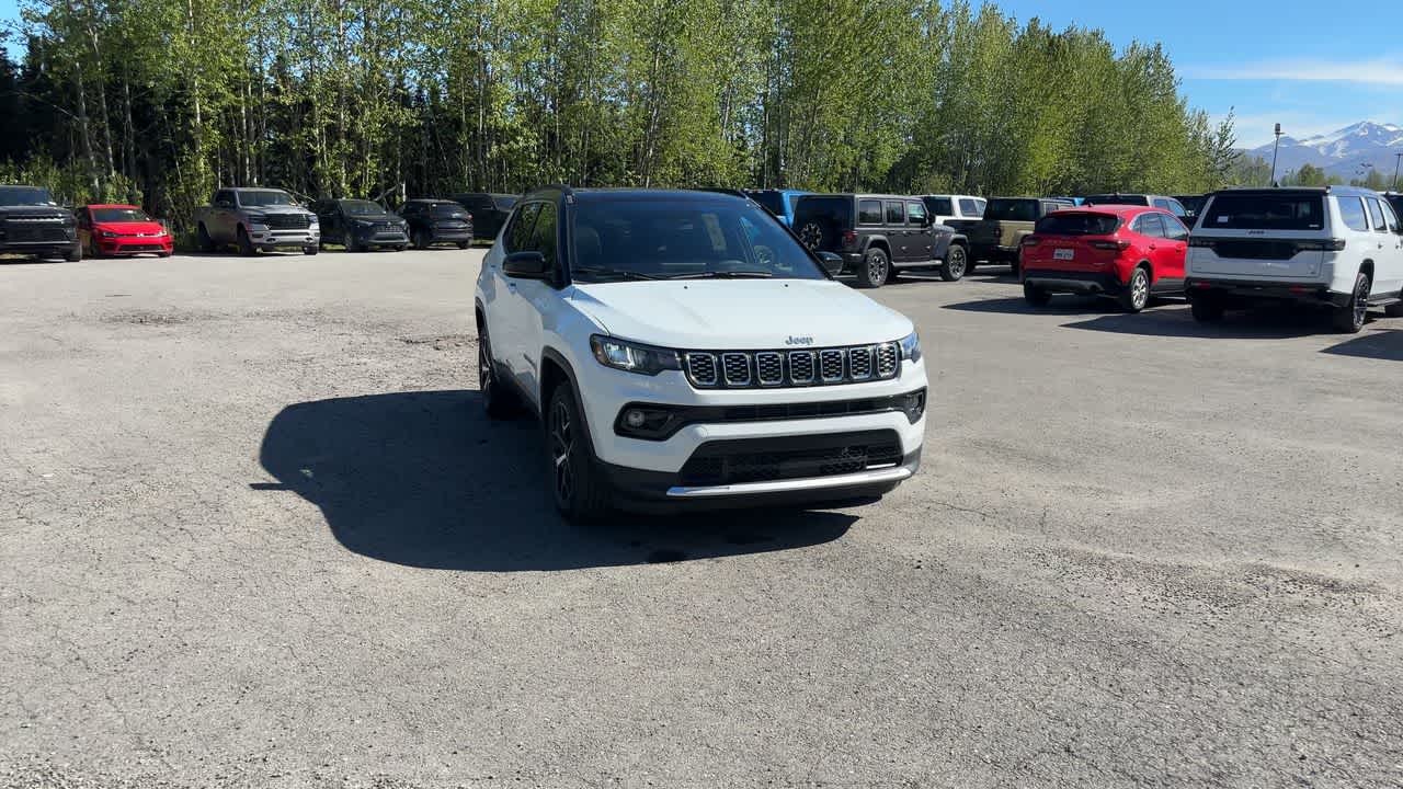 Thumbnail: 2026 Jeep Compass - 3