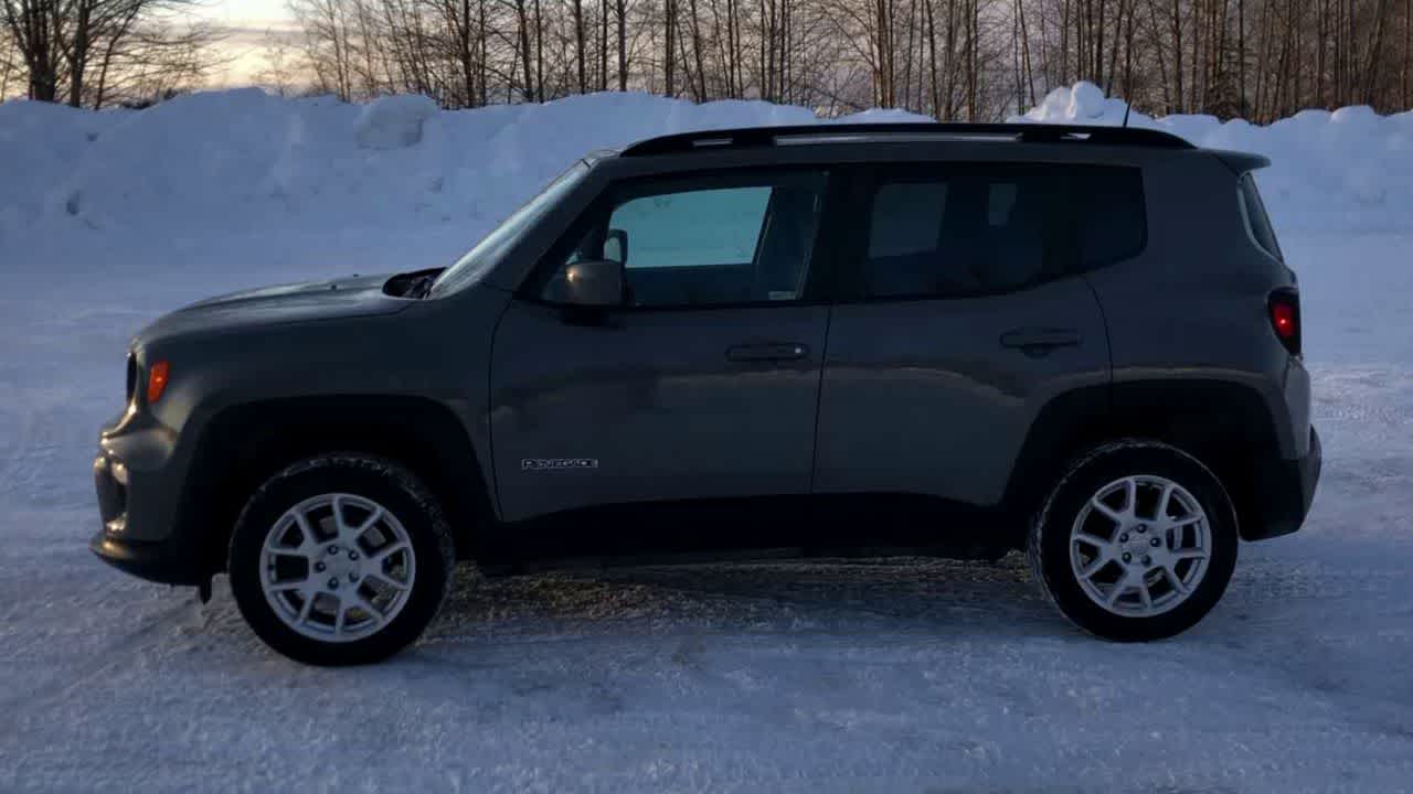 Thumbnail: 2020 Jeep Renegade - 8