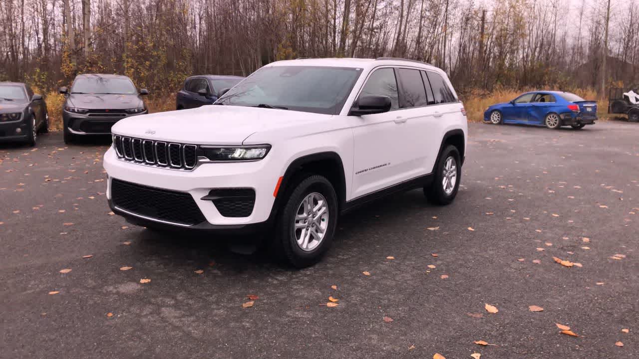 Thumbnail: 2024 Jeep Grand Cherokee - 5