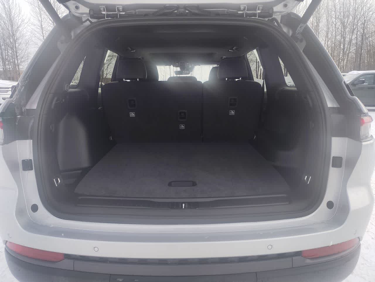 Thumbnail: 2026 Jeep Grand Cherokee - 12