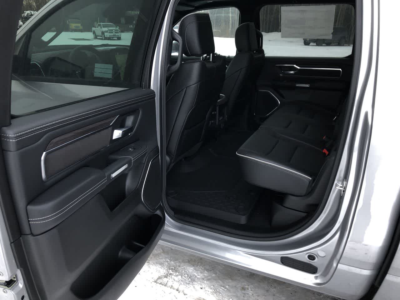 2025 RAM 1500 Laramie 22
